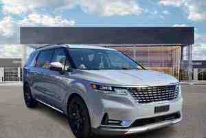 2024 Carnival SX Prestige SUV FWD Left Hand Drive Leather Seats 360 Rear <b>Camera</b> <b>Panoramic</b> Sunroof Automatic 1-25000 Miles - Product Image 3