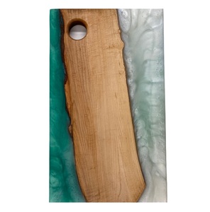 Planche à découper en résine de bois la plus vendue Planche à fromage faite à la main de haute qualité Forme personnalisée et prix bas. - Product Image 5