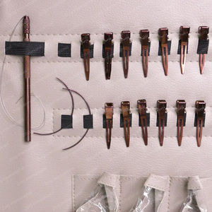 Kit d'outils d'extension de cheveux multifonction avec pince, crochet, aiguilles, peigne, ciseaux, fabriqué par zur International - Product Image 4