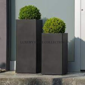 Elegant Modern Black Metal Planter with Matte Finished for Contemporary Indoor Home <b>Garden</b> Decoration and Stylish Patio Decor - Product Image 3
