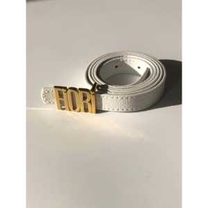 เข็มขัดโลหะผสมบางพิมพ์ลายฟิออรีสำหรับผู้หญิง - Product Image 1