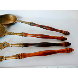 Ensemble de couverts en bois royal de 4 pièces, couteau, fourchette, cuillère avec finition naturelle, parfait pour les repas élégants et l'utilisation de la vaisselle - Product Image 6