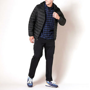 Chaqueta de Plumón para Hombre de Alta Calidad, Material Transpirable Personalizado con Cuello Alto para Invierno, Estilo Urbano - Product Image 6