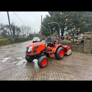 Tracteur compact 4x4 Kioti CK2810 28HP 2016 - Product Image 6