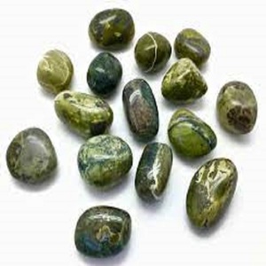 Vesonite Super Quality Tumble Stone Más vendidos Piedra preciosa de cristal natural Hermoso diseño de amor Artesanía de piedra semipreciosa tallada - Product Image 3