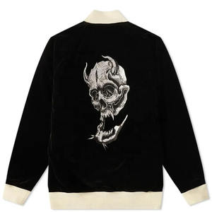 Chaqueta de bombardero de satén de color elegante con diseño personalizado y chaquetas universitarias de satén de doble cara de estilo de béisbol de tamaño para hombres - Product Image 4