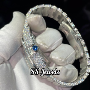 Reloj de Pulsera de Acero Inoxidable con Cristal Azul Analógico y Diamantes Moissanite VVS de 41 mm y 20 mm, Completamente Engastado, Hecho a Mano, Pasa la Prueba del Diamante - Product Image 3
