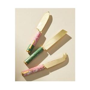 Ensemble de trancheuses à fromage d'ustensiles de cuisine de luxe avec nouvel incroyable trancheuse à fromage et épandeur à poignée en résine multi-teintes ensemble de fromage nouveau design - Product Image 1