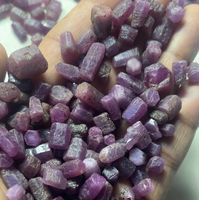 Véritable rubis de qualité 5-25mm environ pierre brute pour la fabrication de bijoux d'été sculptés à la main pour la fabrication de bijoux en argent tendance