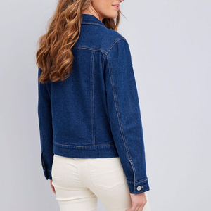 Chaqueta vaquera ajustada para mujer, chaqueta vaquera lavada a la moda para estilo callejero, cómoda para otoño e invierno, mejor fabricante Pakistán, proveedor OEM - Product Image 2