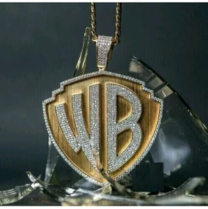 Disponible de Plata de Ley 925 VVS Moissanite Letter Cut Diamond Hip Hop Colgante Disponible con diseño personalizado - Product Image 1