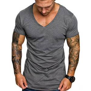 Camiseta ajustada con cuello en V para hombre grande 100% algodón preencogido transpirable de secado rápido - Product Image 4