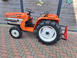 Tractor Compacto Kubota B1600 Nuevo y Usado para Agricultura, Huertos, Jardinería y Uso Agrícola Comercial - Product Image 4