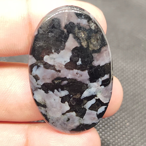 Udgems อัญมณีทำด้วยมือธรรมชาติ gabru Jasper Cabochon อัญมณีหลวมขนาดผสมสีขาวและสีดำสำหรับการทำเครื่องประดับขายส่ง - Product Image 1