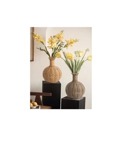 กระถางและกระถางหวายอัจฉริยะสำหรับตกแต่งสวนพร้อมขาตั้งเหล็กขาตั้งสีดำขนาดใหญ่ - Product Image 1