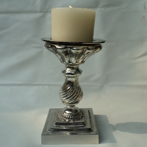 Soporte de vela de Metal de color único de lujo Nuevo diseño Elegante soporte de vela al por mayor para la venta Soporte de exhibición de cera en el precio más bajo - Product Image 5