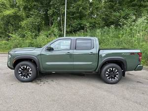 ข้อเสนอสุดคุ้มสำหรับนิสสัน ฟรอนเทียร์ PRO-4X 4 ประตู ครูว์แค็บ ขับเคลื่อน 4 ล้อ 5.0 ฟุต SB - Product Image 2