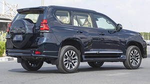 Limpio de segunda mano Toyo_ta Land Cru-iser VXR Prado 4.0L 2023 AZUL OSCURO - Product Image 4