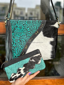 Nouveaux sacs à main en cuir de fourrure de vachette imprimé à la main Western véritable femmes sac élégant et pochette en fourrure imprimée à la main ensembles combinés uniques - Product Image 2