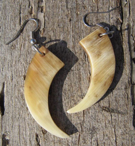 Cuerno de la mejor calidad sin cuello con pendiente Diseño moderno para niñas y mujeres Joyería Personalizar tamaño - Product Image 4