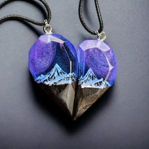 2024 venta al por mayor creativo hecho a mano brillante tradición neackles en único cielo azul oscuro nubes resina collar luminoso para mujeres - Product Image 2