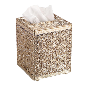 Une boîte à mouchoirs rectangulaire en métal maillé doré, ornée de roses et de feuilles dorées décoratives - Product Image 6