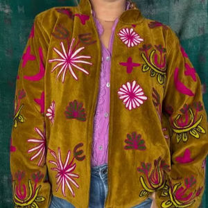 Manteau Suzani, Veste Suzani pour femmes, Veste en broderie de coton indien, Manteau fait main, Veste en coton Suzani, Veste bohème, Cadeau pour filles - Product Image 1