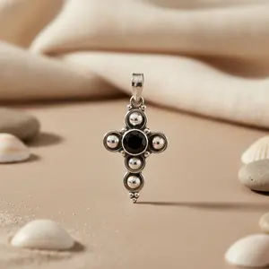 Colgante de Cruz de Plata 925 con Circonitas Cúbicas en Oro Rosa, Joyería, Regalo - Product Image 2