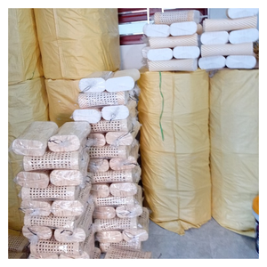 Almohada relajante de ratán 100%: hecha a mano en Vietnam, ratán natural para un sueño acogedor y un acento de tendencia para dormitorios modernos - Product Image 2