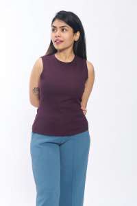 Débardeur sans manches côtelé à la mode pour les femmes en mélange de polyester couleur vin col rond tricot extensible idéal pour la superposition d'un usage quotidien - Product Image 2