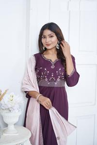 Tissu en soie coton viscose avec lustre en soie brodé Collection de costumes Dupatta pour adultes - Product Image 4