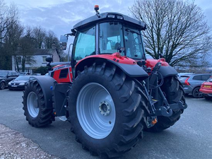 Tractor agrícola Massey Ferguson 7S.210 Dyna-VT Exclusive 4WD de 210HP con cabina CVT y sistema GPS en venta. - Product Image 6