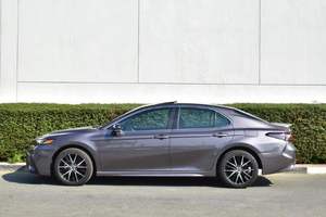 Bonne voiture disponible - Product Image 2