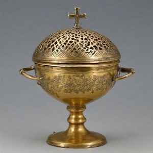 Encensoir en métal orné de fumée divine WorshipGlow Brûleur d'encens d'église traditionnelle avec chaîne en laiton poli vintage - Product Image 4