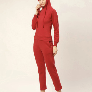 Vente en gros de survêtements élégants de haute qualité pour femmes ensemble de 2 pièces pour la course, le yoga et la salle de sport du Pakistan vêtements de rue de haute qualité - Product Image 4