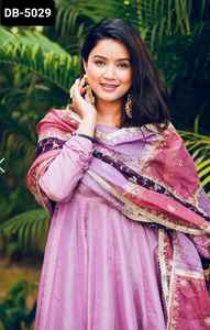 Lo último en ropa tradicional para mujer, vestidos largos Anarkali sin mangas de rayón pesado con tallas grandes disponibles, vestidos de tallas grandes con estampado Digital - Product Image 2