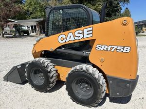 2025 SR175B Minicargadora de alto rendimiento con excelente funcionamiento - Product Image 6