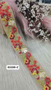 Bordes de encaje floral bordados hechos a mano para diseñadores y boutiques. Oferta para vestidos de novia uso étnico blusas saris - Product Image 2