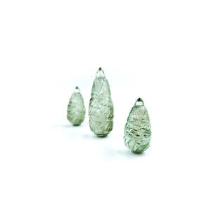 Améthyste Verte Naturelle 76,40 carats, Gouttes sculptées fantaisie, Disposition personnalisée assortie, Tailles carrée, rectangulaire, coussin, poire, Diamant, Cristal, IGI - Product Image 1