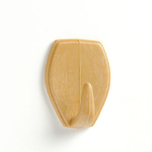 VL. Gancho con Motivo de Madera SIGMA para Ropa - Product Image 1