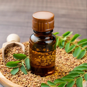 Best Quality Trigonella Foenum-Graecum <b>Fenugreek</b> Spice <b>Oil</b> Manufacturer in India available at best and competitive price - Product Image 2