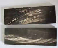 Une plaque de corne de buffle est une feuille plate et traitée fabriquée à partir de la corne d'un buffle