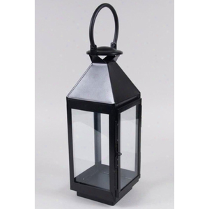 Fancy Black Metal Candle Lantern Artesanía de alta calidad Perfecta para la decoración del hogar Diseño elegante y duradero - Product Image 3