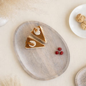 Plat de service en bois de manguier écologique, motif floral, peint à la main, passe au lave-vaisselle, personnalisable pour les cadeaux - 13 pouces x 10 pouces x 0,6 pouces - Product Image 1