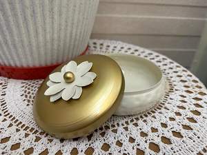 Round Metal <b>Storage</b> <b>Box</b> Elegant Jar Design for Convenient Organization - Product Image 2