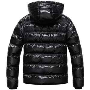 เสื้อแจ็คเก็ตพัฟเฟอร์ผ้ามันเงาสำหรับฤดูหนาว แบบยูนิเซ็กซ์ น้ำหนักเบา บุใยสังเคราะห์ กันลม กลับด้านได้ กันน้ำ มีโลโก้ด้านหน้า - Product Image 2