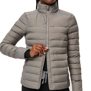 La dernière veste matelassée à la mode pour femmes fabriquée avec les meilleurs matériaux à vendre conçoit sa propre veste matelassée pour femmes avec taille personnalisée - Product Image 6