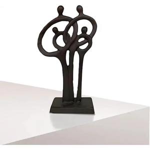 GROSSE REMISE ; sculpture de figurines de couple en métal reflète la romance moderne avec un attrait artistique intemporel - Product Image 5