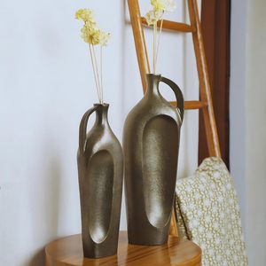 Jarrones de metal exclusivos diseñados con formas elegantes para mejorar las salas de estar, eventos, escenarios y decoración de bodas, jarrones modernos - Product Image 2