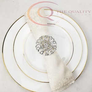 Classic Metal Napkin Rings for Wedding Dining Table Decoration Eco-friendly Luxury Stylish Presentation at Home Professional Use - Product Image 5